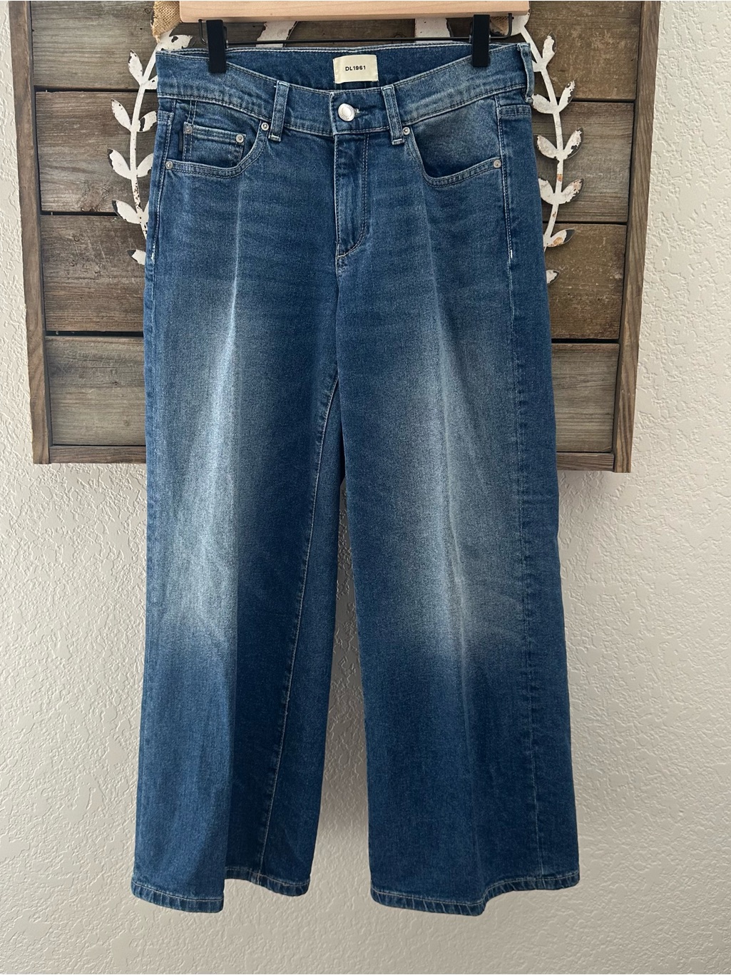 Dl1961 Hepburn Mid Rise 27” Wide Leg Blue Cropped Jeans Size 26